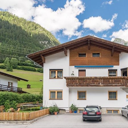 Haus Schimpfoessl Apartment เฟลียร์ช ภายนอก รูปภาพ