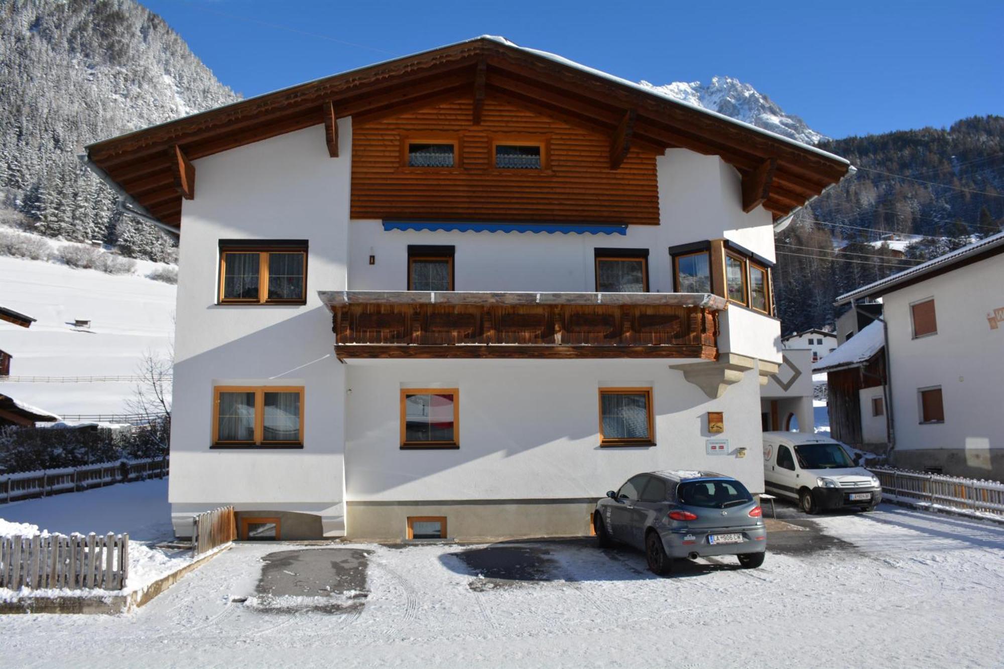 Haus Schimpfoessl Apartment เฟลียร์ช ภายนอก รูปภาพ