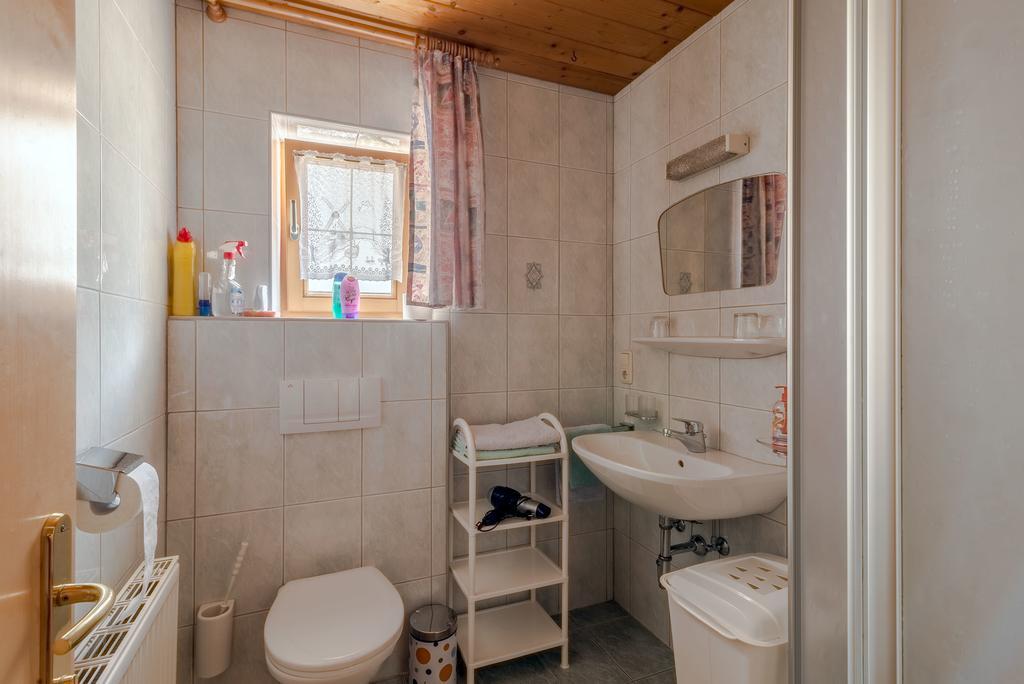 Haus Schimpfoessl Apartment เฟลียร์ช ภายนอก รูปภาพ